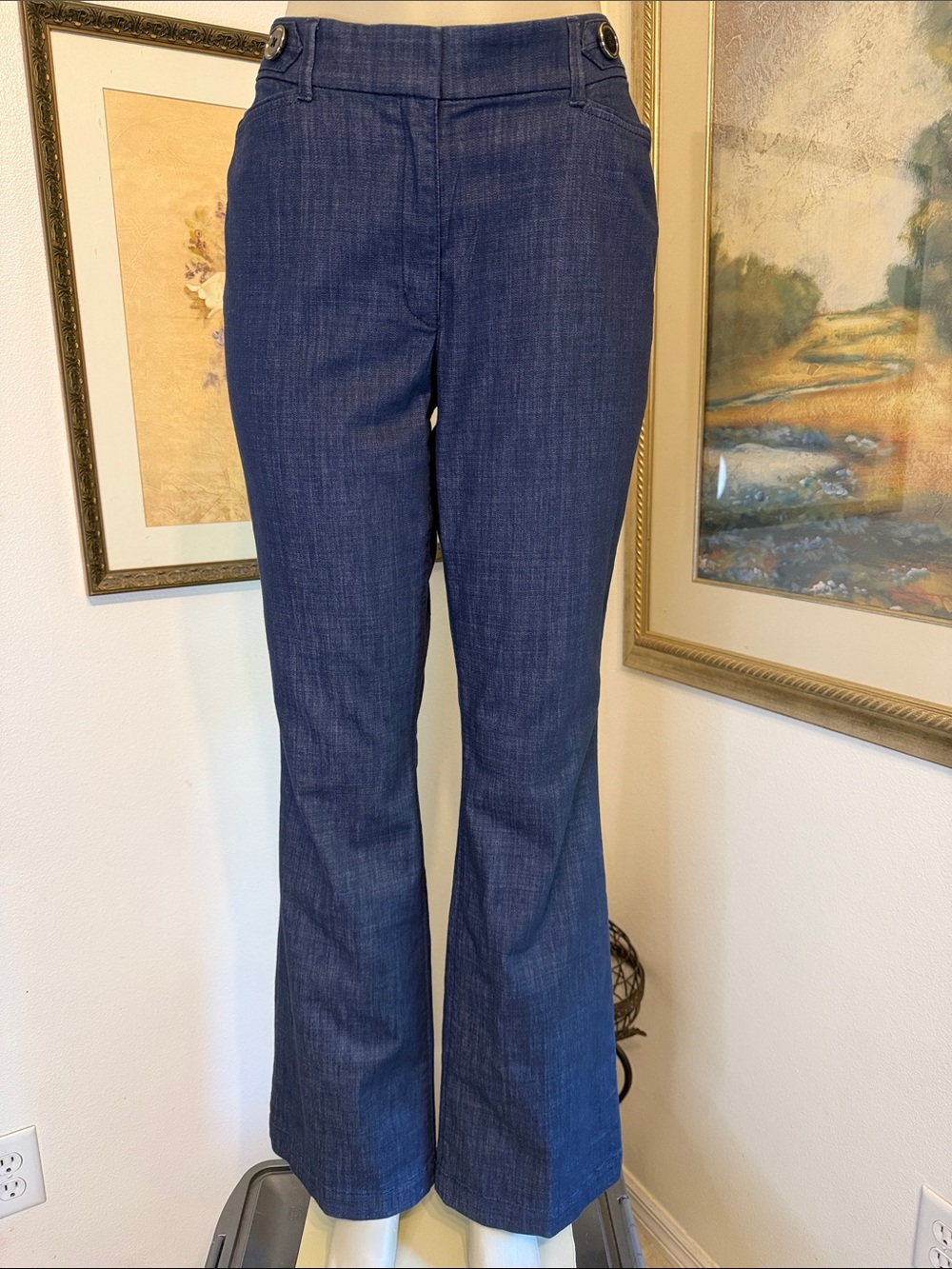WHBM “THE TROUSER” Women's  Indigo Crosshatch Wash Flare Size 12